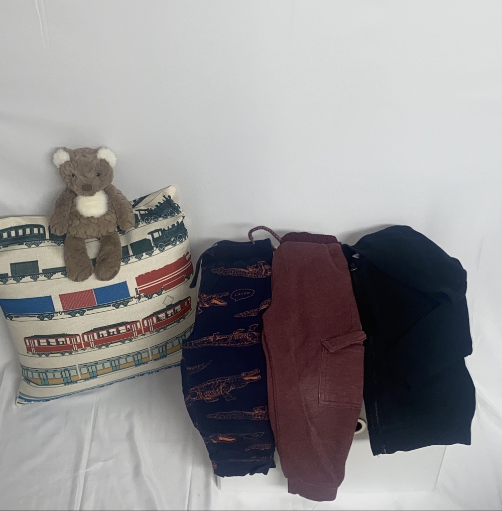 Comfy, Gently Worn, 2-pairs Joggers, and 1 Hoodie. 3T-4T